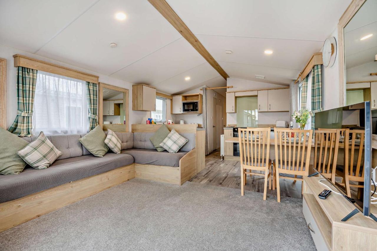 Sea La Vie Lodge, Rockley Park Holiday Park, Poole, Dorset 외부 사진