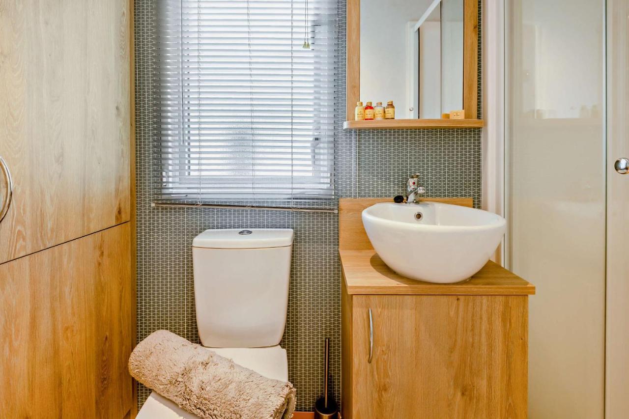Sea La Vie Lodge, Rockley Park Holiday Park, Poole, Dorset 외부 사진