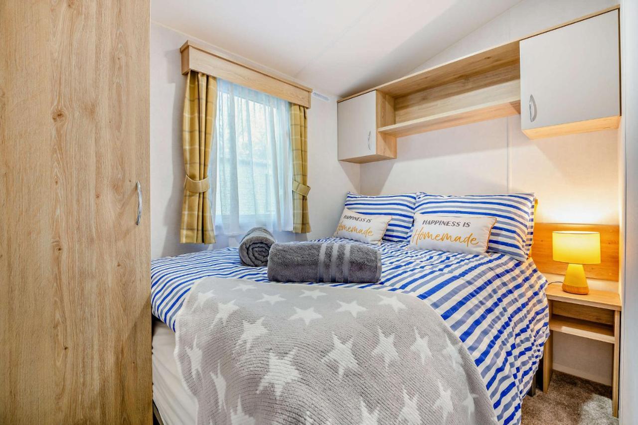 Sea La Vie Lodge, Rockley Park Holiday Park, Poole, Dorset 외부 사진